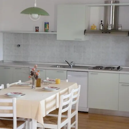 Klimatisierte Mit Whirlpool Und Grill * Rab Town