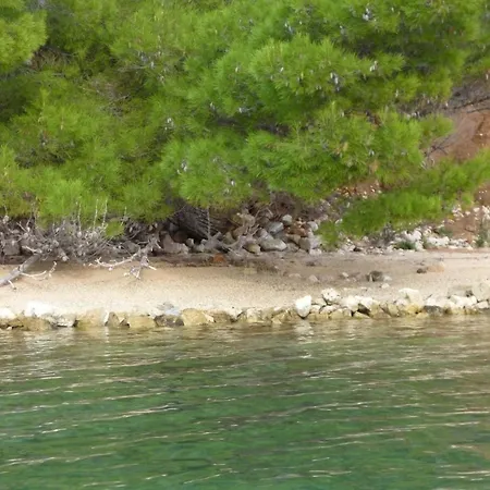 Klimatisierte Mit Whirlpool Und Grill Apartment Rab Town